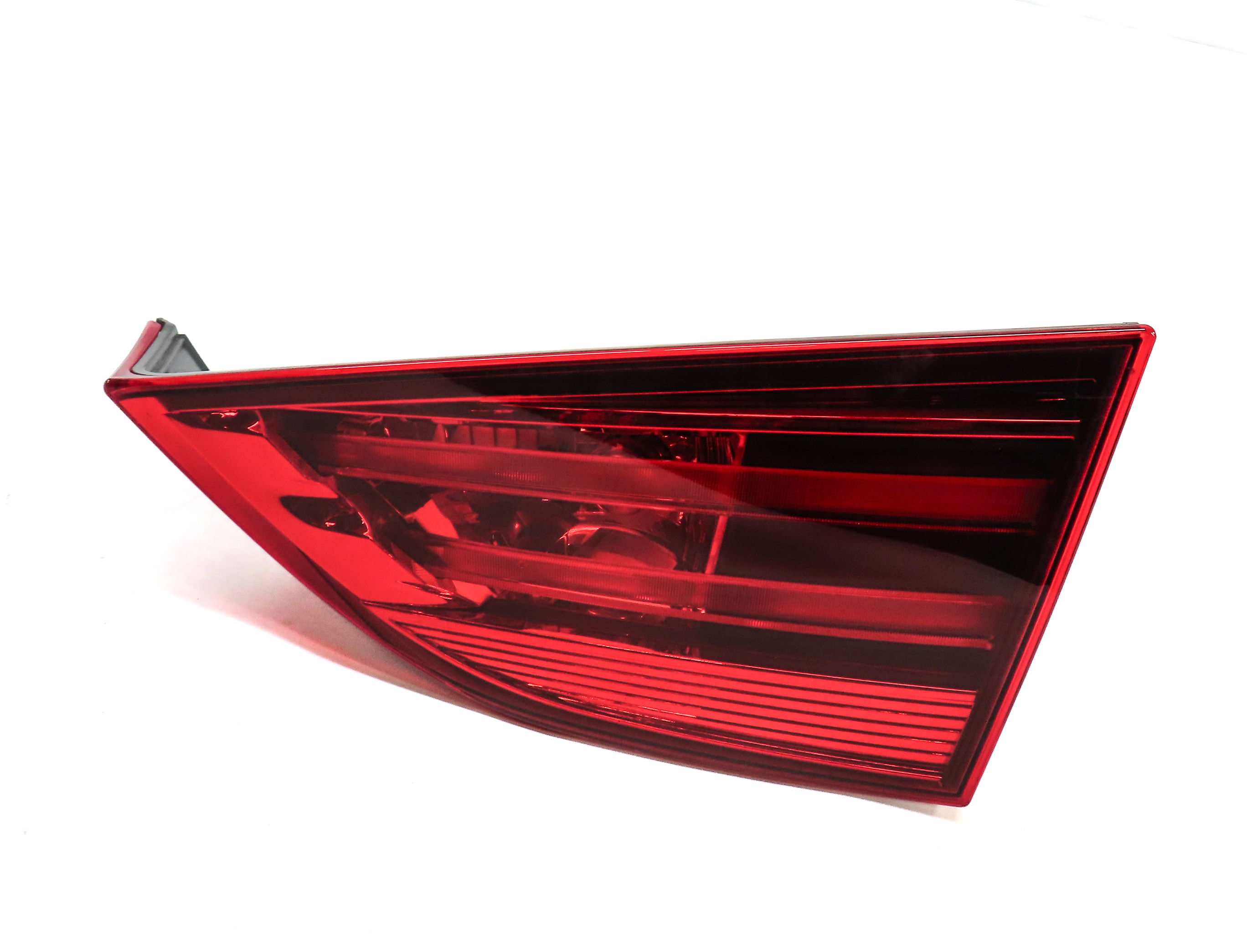 2012-2015 BMW X1 (E84) RIGHT PASSENGER REAR TRUNK INNER TAILLIGHT LIGHT LAMP — exact item pictured